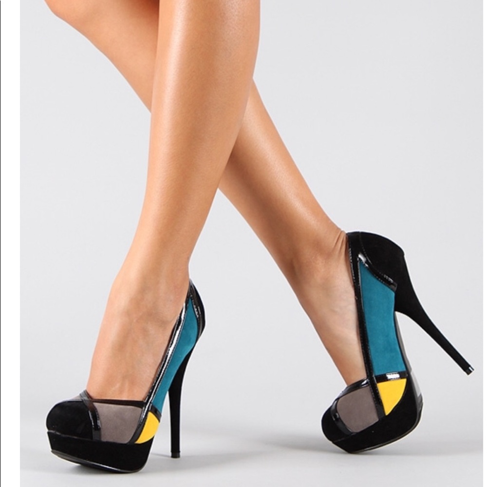 Liliana Carinthia Colorblock Stiletto Pumps